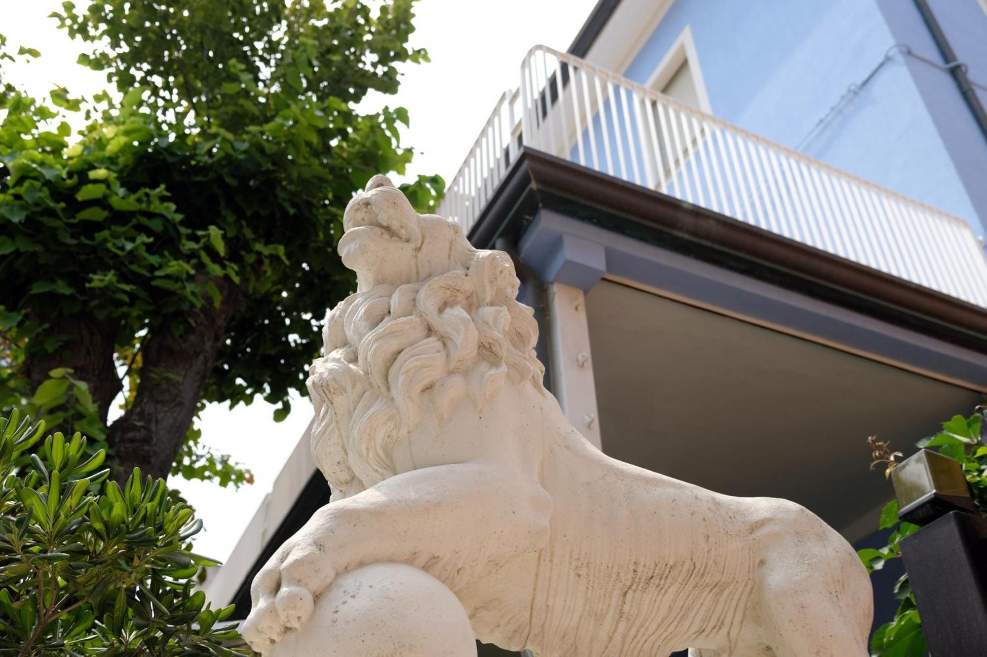 Hotel Canasta Ρίμινι Εξωτερικό φωτογραφία