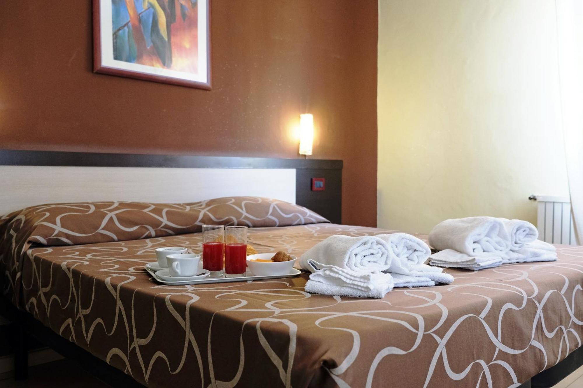 Hotel Canasta Ρίμινι Εξωτερικό φωτογραφία